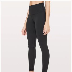 Lululemon Align 28” size 4 high rise yoga pants!